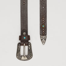 Carica l'immagine nel visualizzatore di Gallery, CINTURA TEXANA TESTA MORO | ALTEZZA 2 CM | CON BORCHIE E CABOCHON TURCHESI A FIORI