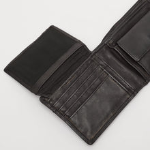 Upload the image to the Gallery viewer, PORTAFOGLIO VINTAGE CUOIO | IN VERA PELLE | UOMO