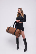 Carica l'immagine nel visualizzatore di Gallery, BORSONE MARRONE | IN ECOPELLE | PITONATA