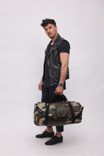 Upload the image to the Gallery viewer, MAXI BAG | IN CLOTH | WOODLAND CAMOUFLAGE