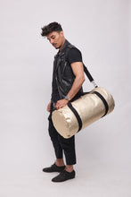 Carica l'immagine nel visualizzatore di Gallery, MAXI BAG ORO | IN ECOPELLE | EFFETTO GLITTER