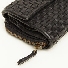 Upload the image to the Gallery viewer, LEATHER WALLET | IN GENUINE LEATHER | BRAIDED | MEDIUM