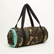 Carica l'immagine nel visualizzatore di Gallery, BORSONE MILITARE CON INSERTI BANDANA TURCHESI | IN STOFFA |