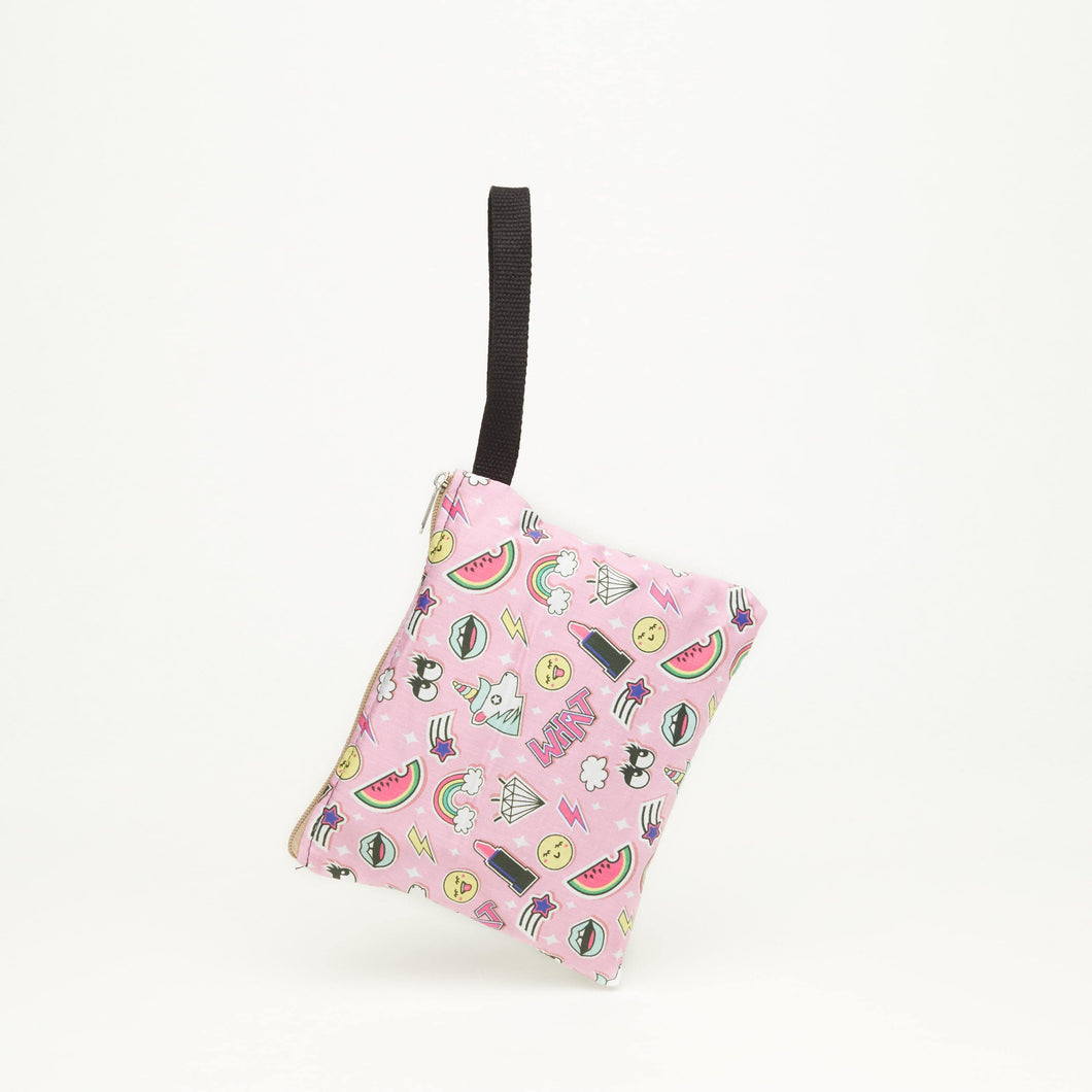 CLUTCH WITH CLOTH HANDLE | PINK WITH STICKERS
